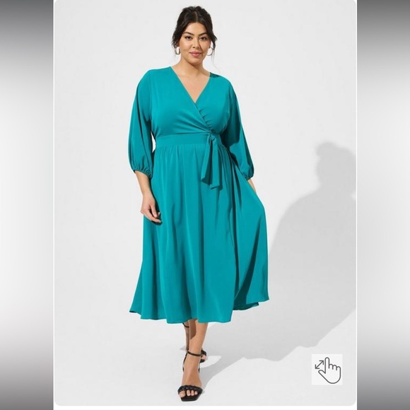Torrid tea length crepe de chine dress - Picture 1 of 1
